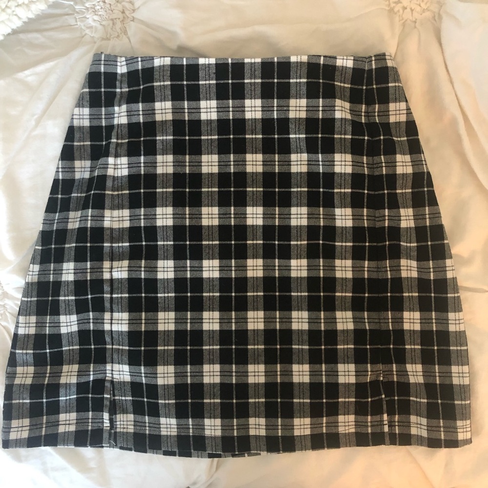 Brandy Melville Plaid Skirt